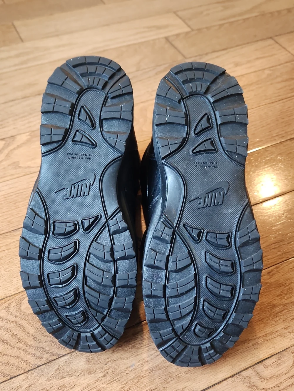 Nike Manoa Boots, Size 7